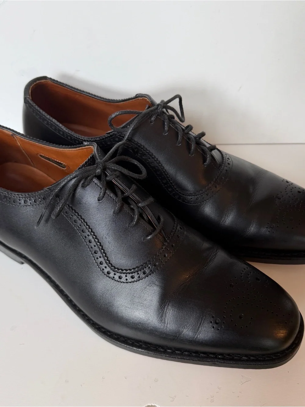 Allen Edmonds Black Leather Wingtip Oxford Shoes